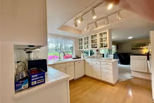 7711 Sapphire Dr SW, Lakewood, WA 98498 - Photo 2