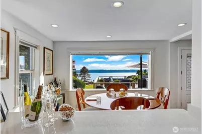 10825 Marine View Drive SW, Seattle, WA 98146 - Photo 4