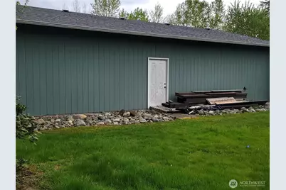 11802 28th Avenue E, Tacoma, WA 98445 - Photo 38