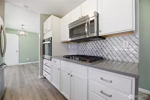 19237 SE 268th St, Covington, WA 98042 - Photo 12