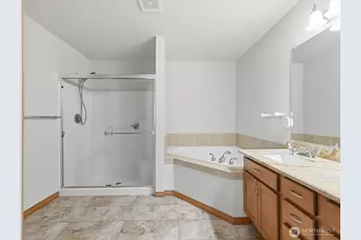 20414 26th Avenue W #L2, Lynnwood, WA 98036 - Photo 26