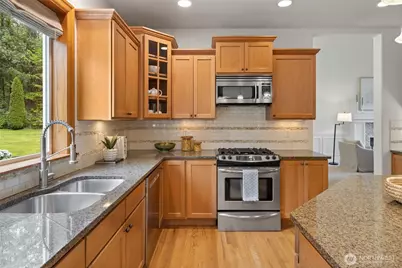 18533 93rd Street SE, Snohomish, WA 98290 - Photo 10