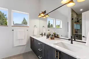 6745 Earl Ave NW, Seattle, WA 98117 - Photo 28