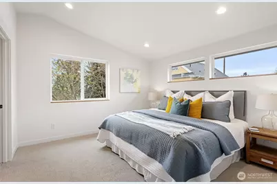 6747 Earl Avenue NW, Seattle, WA 98117 - Photo 26