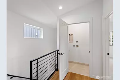 6747 Earl Avenue NW, Seattle, WA 98117 - Photo 22