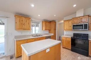 19373 Division Rd NW, Soap Lake, WA 98851 - Photo 12