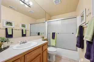 2404 Bowman Ave NW, Olympia, WA 98502 - Photo 14