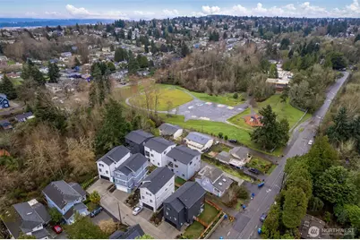 6738 21st Avenue SW, Seattle, WA 98106 - Photo 30