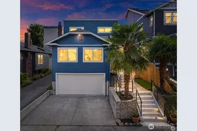 1116 6th Avenue N, Seattle, WA 98109 - Photo 2