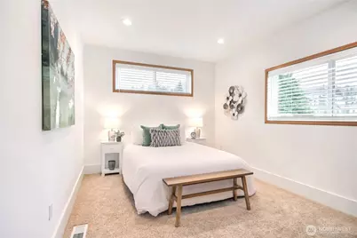 1116 6th Avenue N, Seattle, WA 98109 - Photo 26