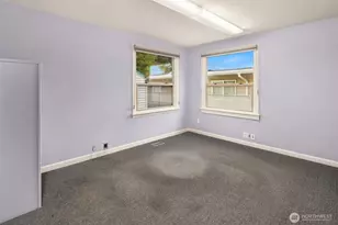 1103 9th St, Marysville, WA 98270 - Photo 10