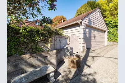 3411 NW 67th Street, Seattle, WA 98117 - Photo 34