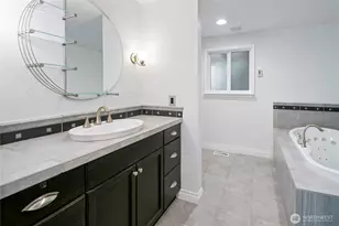 8001 Sapphire Dr SW, Lakewood, WA 98498 - Photo 16