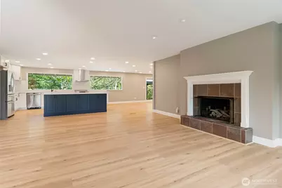8001 Sapphire Drive SW, Lakewood, WA 98498 - Photo 4