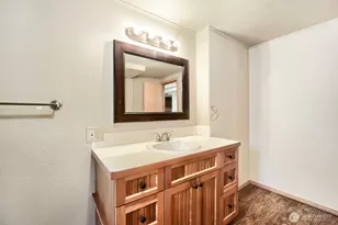 617 S 301st St, Federal Way, WA 98003 - Photo 24