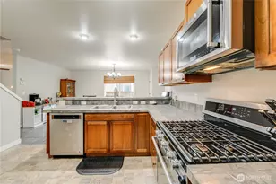 7709 86th Ave NE, Marysville, WA 98270 - Photo 10