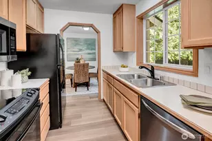 19715 Bing Rd, Lynnwood, WA 98036 - Photo 12