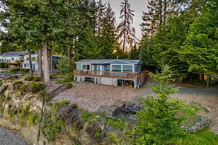 727 E Stretch Island Rd S, Grapeview, WA 98546 - Photo 8