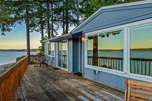 727 E Stretch Island Rd S, Grapeview, WA 98546 - Photo 4