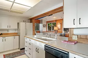 727 E Stretch Island Rd S, Grapeview, WA 98546 - Photo 22