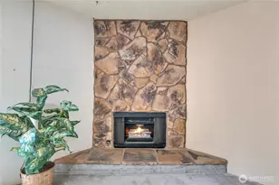 1040 S 320th St, Federal Way, WA 98003 - Photo 6