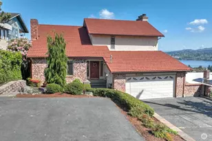 8208 S 124th St, Seattle, WA 98178 - Photo 1