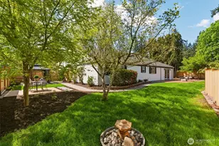 16432 NE 18th St, Bellevue, WA 98008 - Photo 36