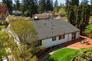 16432 NE 18th St, Bellevue, WA 98008 - Photo 4