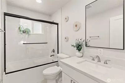 469 Hoquiam Avenue NE, Renton, WA 98059 - Photo 12