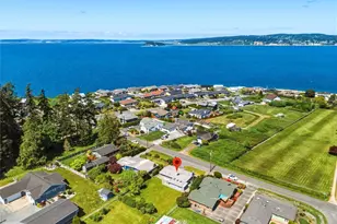 829 Brokaw Rd, Camano Island, WA 98282 - Photo 34