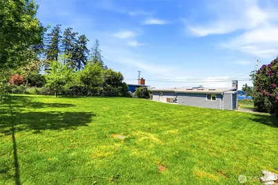 829 Brokaw Road, Camano Island, WA 98282 - Photo 28