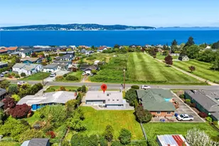 829 Brokaw Rd, Camano Island, WA 98282 - Photo 32