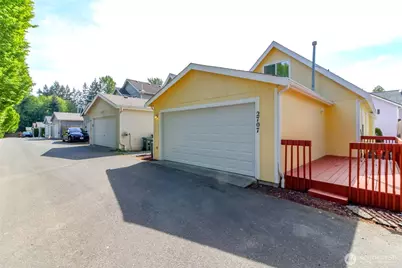 2707 9th Street SE, Puyallup, WA 98374 - Photo 28