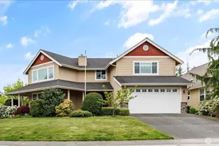 2777 SW Fairway Point Dr, Oak Harbor, WA 98277 - Photo 1