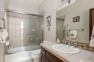 2777 SW Fairway Point Dr, Oak Harbor, WA 98277 - Photo 24