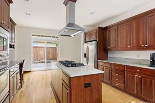 2777 SW Fairway Point Dr, Oak Harbor, WA 98277 - Photo 14