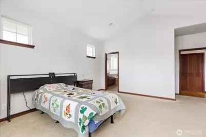 2777 SW Fairway Point Drive, Oak Harbor, WA 98277 - Photo 18