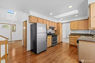 5036 NE 21st St, Renton, WA 98059 - Photo 14