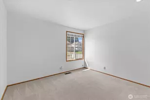 5036 NE 21st St, Renton, WA 98059 - Photo 22