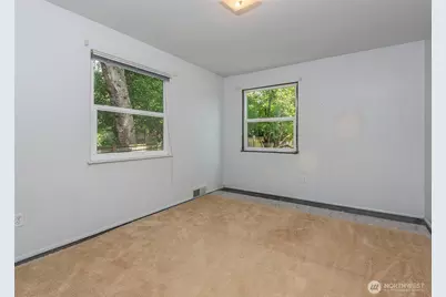 12514 2nd Avenue NW, Seattle, WA 98177 - Photo 18