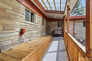1243 25th St SE, Puyallup, WA 98372 - Photo 4