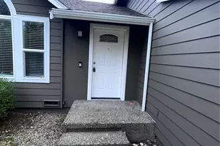 28016 231st Pl SE, Maple Valley, WA 98038 - Photo 2
