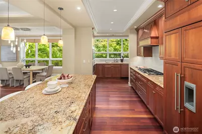 1188 Harvard Avenue E #4, Seattle, WA 98102 - Photo 16