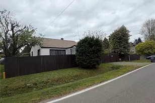 656 SW 149th St, Burien, WA 98166 - Photo 2