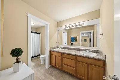 11424 179th Avenue Ct E, Bonney Lake, WA 98391 - Photo 24