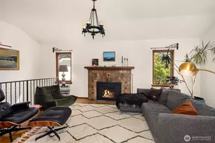2624 W Plymouth St, Seattle, WA 98199 - Photo 6