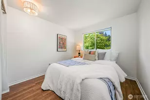 8910 NE 195th Street NE, Bothell, WA 98011 - Photo 20