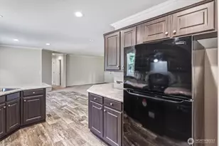 101 Sir Lancelot Dr, Castle Rock, WA 98611 - Photo 16
