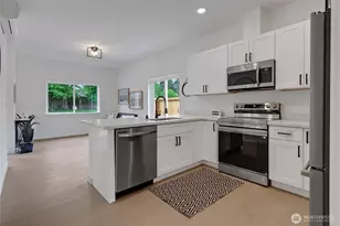 9420 S D St C, Tacoma, WA 98444 - Photo 8
