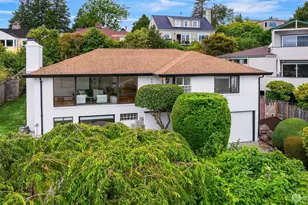 4934 Purdue Ave NE, Seattle, WA 98105 - Photo 1